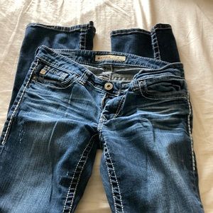 Big star size 27 long curvy low rise dark jeans